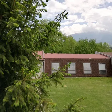 Gasthof Pensiunea Muntele Rece 3*