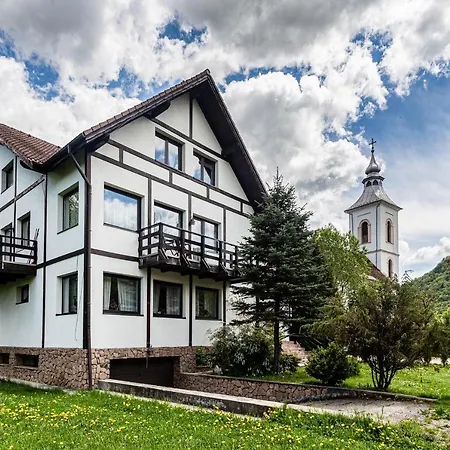 Pensiunea Muntele Rece Gasthof